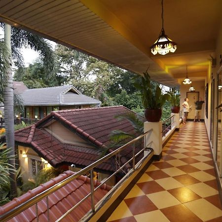 Liam'S Guesthouse Adults Only Chiang Mai Exterior photo