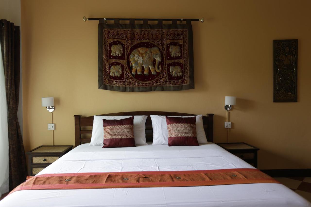 Liam'S Guesthouse Adults Only Chiang Mai Exterior photo