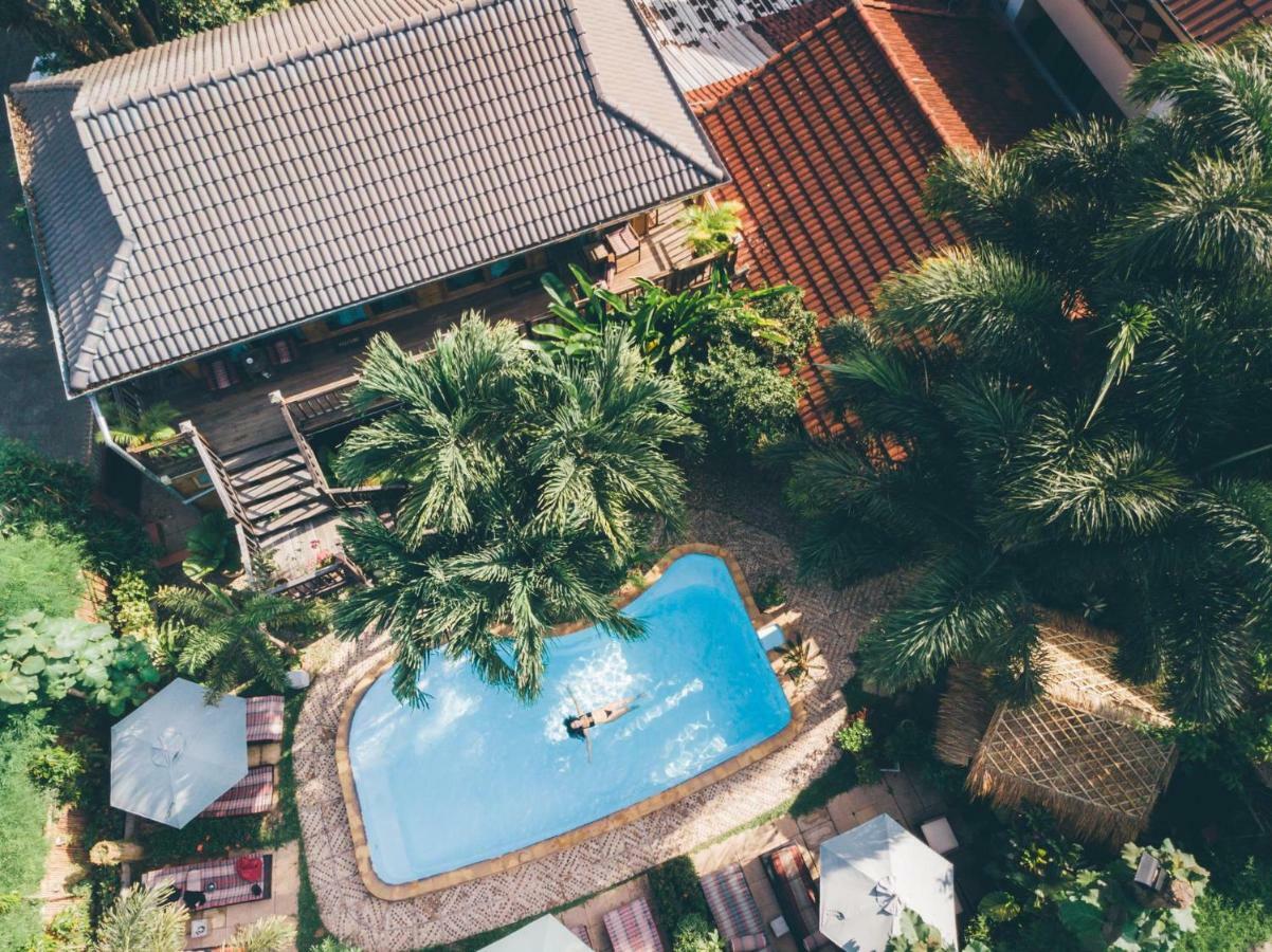 Liam'S Guesthouse Adults Only Chiang Mai Exterior photo